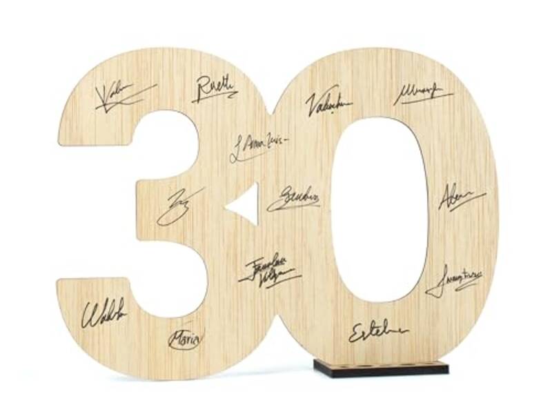 Qué regalar a su hijo por los 30 años?