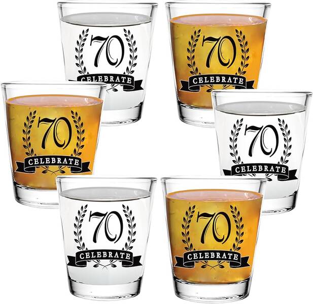 Cómo celebrar un aniversario para un hombre de 70 años?