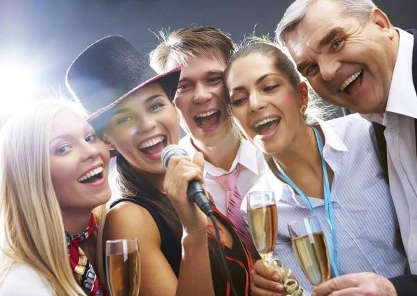 Cómo pasar un aniversario de una mujer de 80 años?