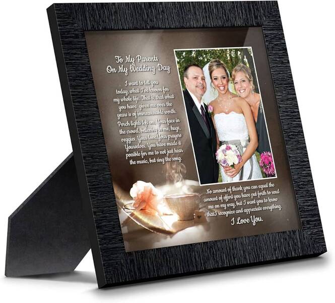 ¿Qué regalos se dan para el 20 aniversario de boda de los padres y amigos?